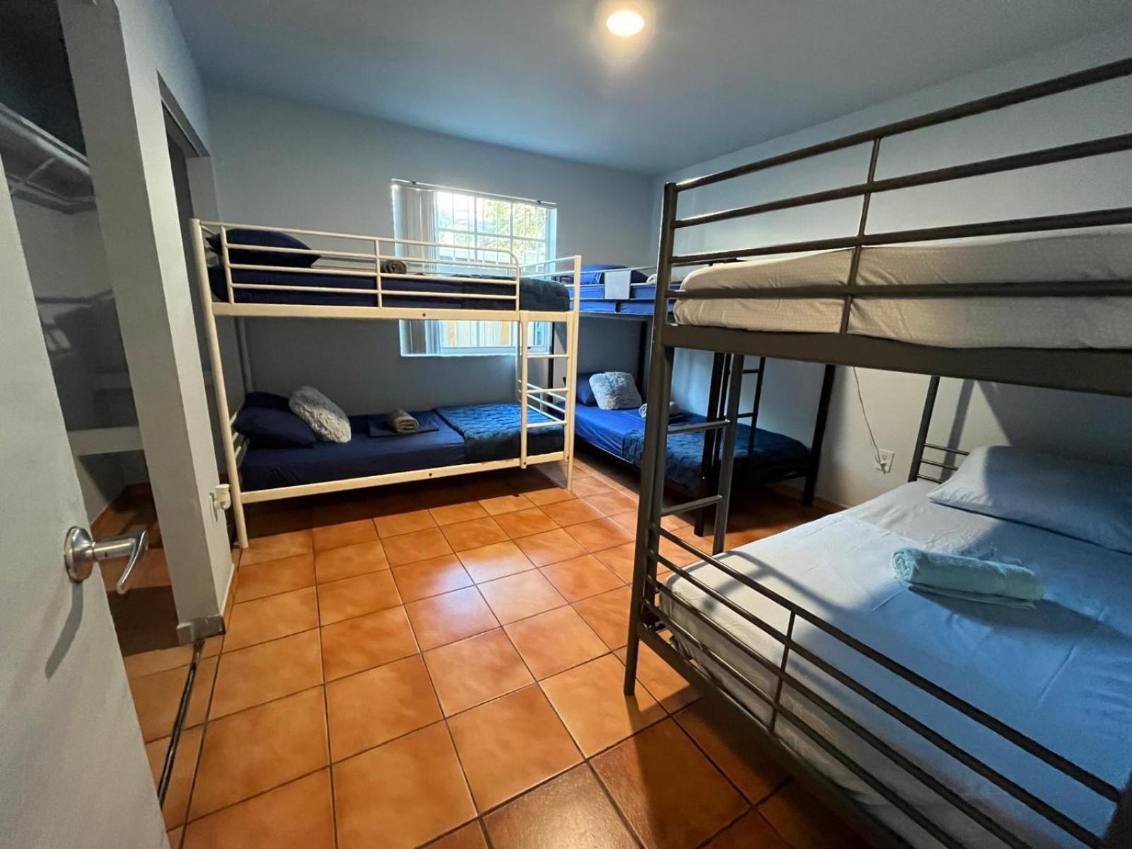 Beds & Sheets Little Havana Miami Bagian luar foto